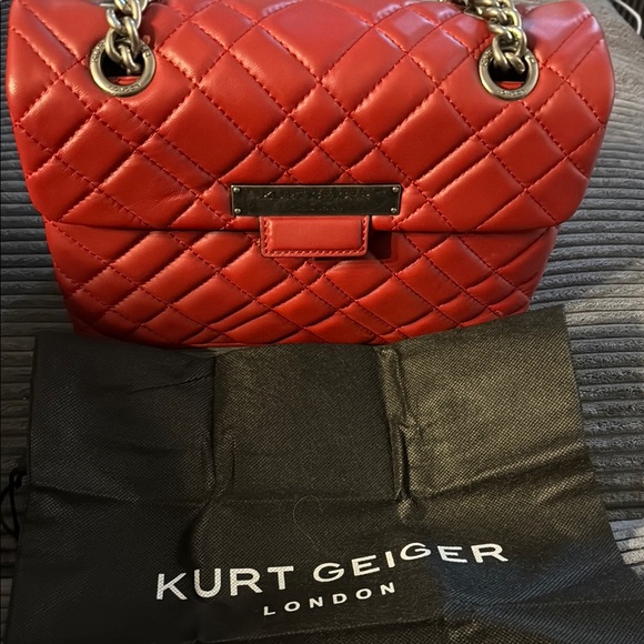 Red KURT GEIGER Quilted Shoulder Bag with Chain Strap - Picture 7 of 10